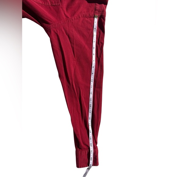 Tommy Hilfiger Men's Deep Red Casual Button-Down‎ Shirt Size M vintage y2k - Picture 7 of 8